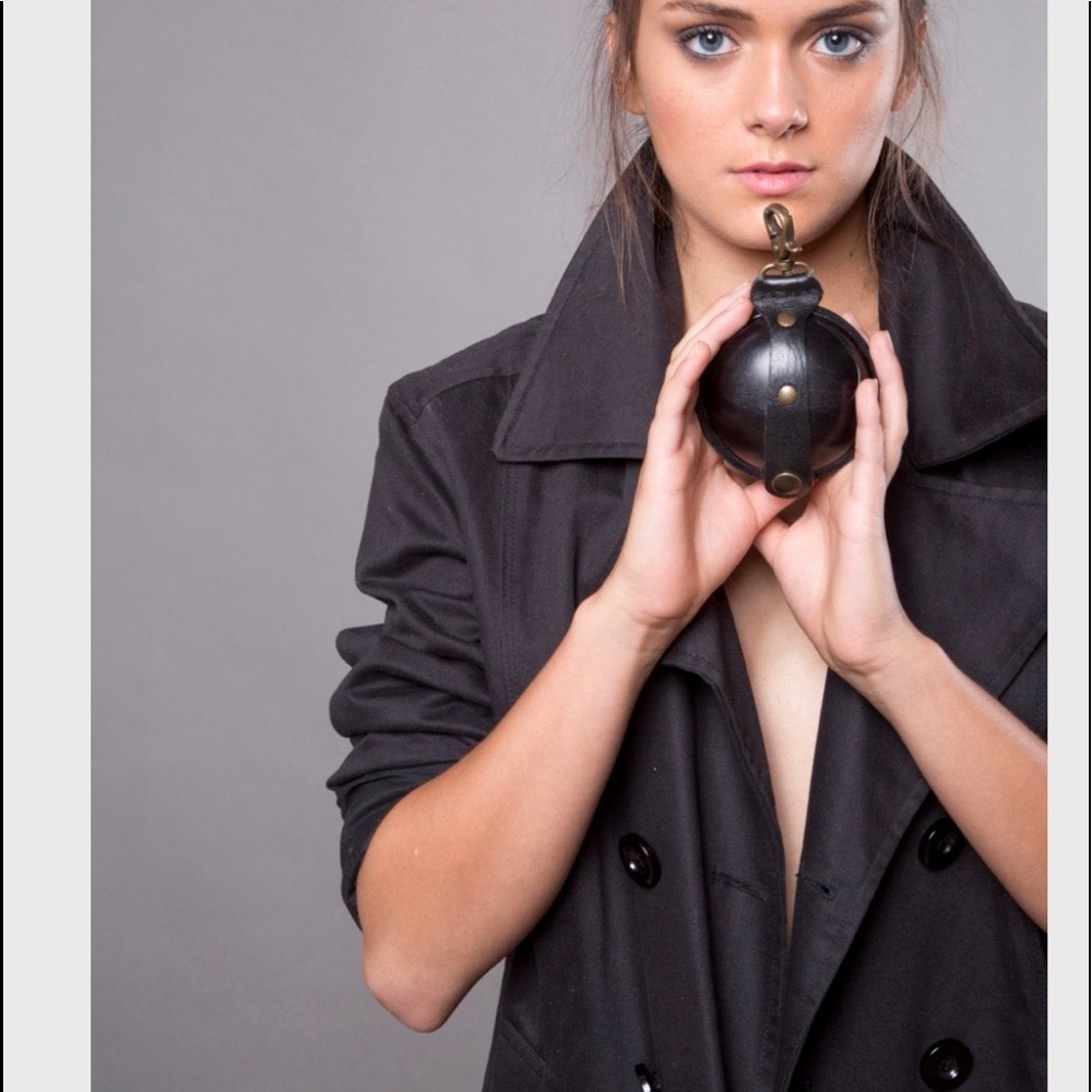 Round Black Leather Sturdy Mini Purse NWWT, BY:Famous Global Designer JUDbags